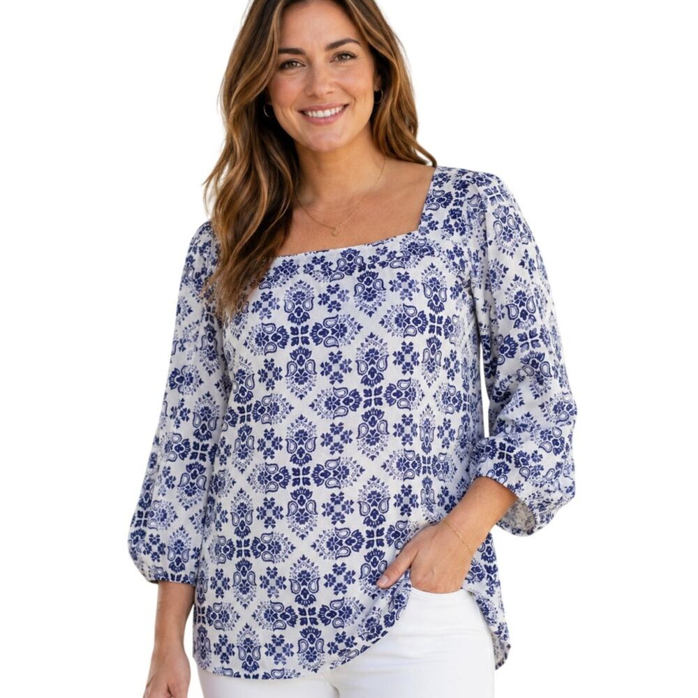 LOFT Plus Square Neck Top Womens Size 16 White Blue Floral Paisley Blouse XL/1X